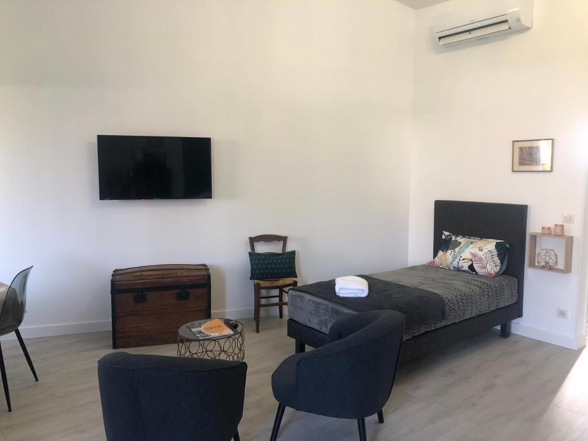Chambre D'Hotes Les Bacquerins Sainte-Helene  Bagian luar foto